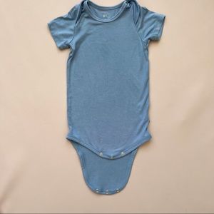 kyte Baby Bodysuit in Slate Blue 18-24m,